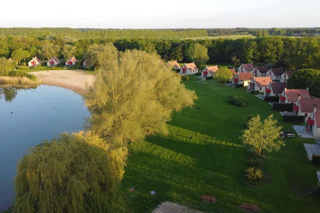 Vakantiehuis Aan Het Water -Incl Laadpaal- Ewijk Zewnętrze zdjęcie